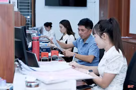 Nghỉ lễ Quốc khánh: Cán bộ, công chức, viên chức Hà Tĩnh làm bù ngày 22/8