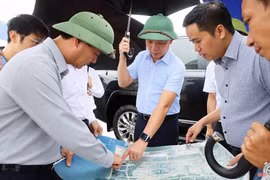 Tập trung tháo gỡ khó khăn, đẩy nhanh tiến độ các dự án tại Khu kinh tế Vũng Áng