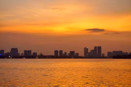 Miền Bắc đầu tuần nắng, giữa tuần đón không khí lạnh