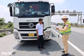 Xe không giữ khoảng cách trên cao tốc được phát hiện, xử lý thế nào?