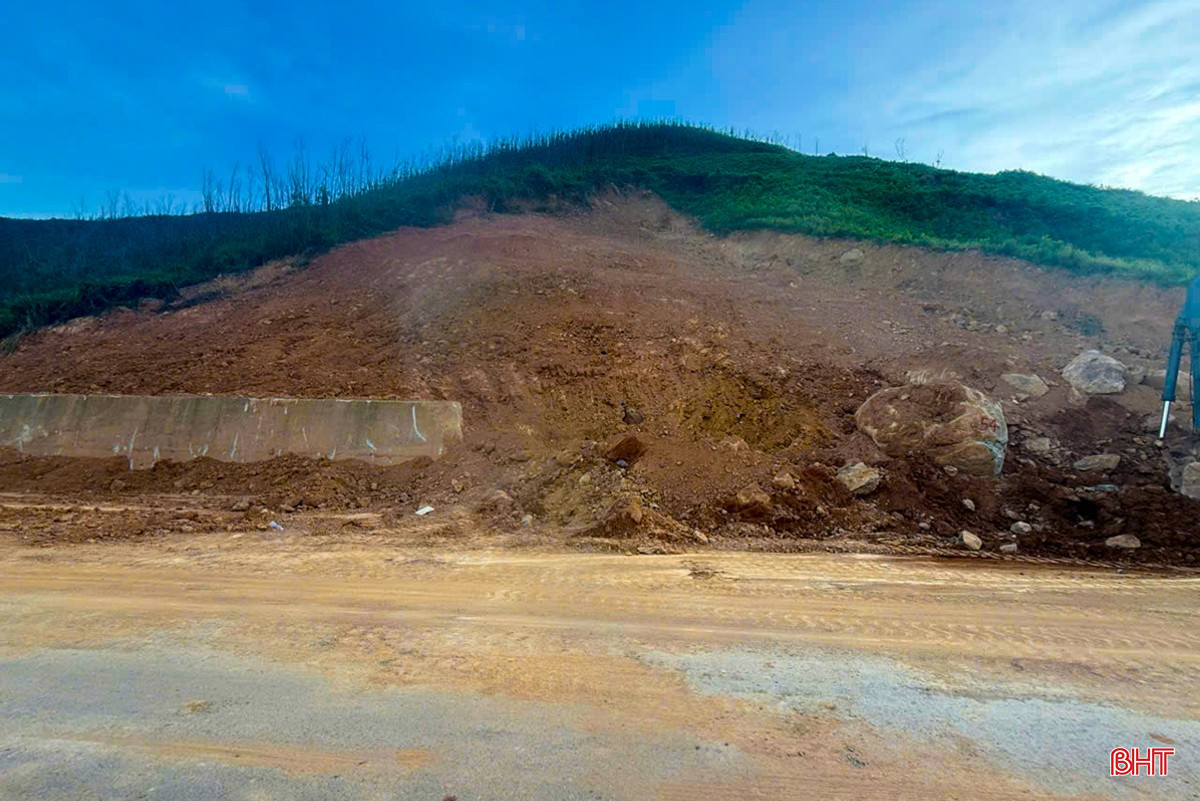bqbht_br_duong-ven-bien-ha-tinh.jpg