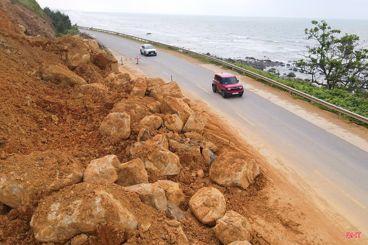 bqbht_br_sat-lo-duong-ven-bien-ha-tinh-8a.jpg
