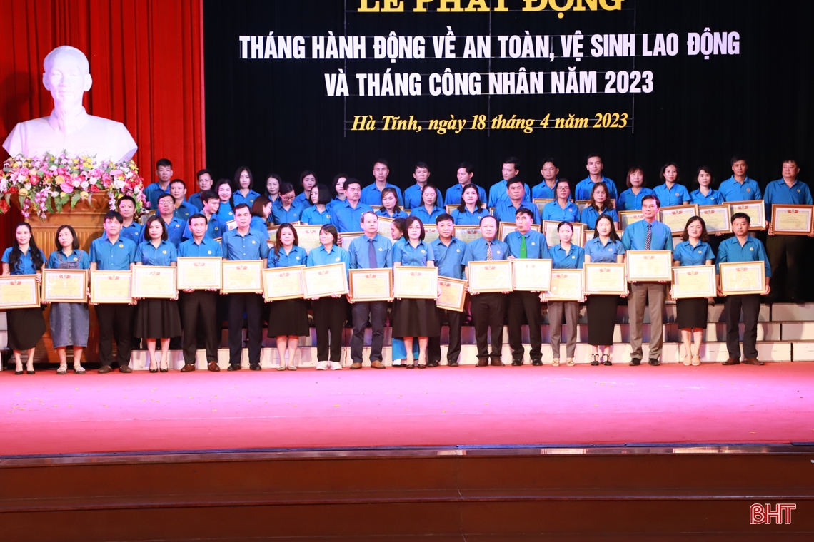 Hà Tĩnh phát động Tháng hành động về an toàn, vệ sinh lao động và Tháng công nhân 2023