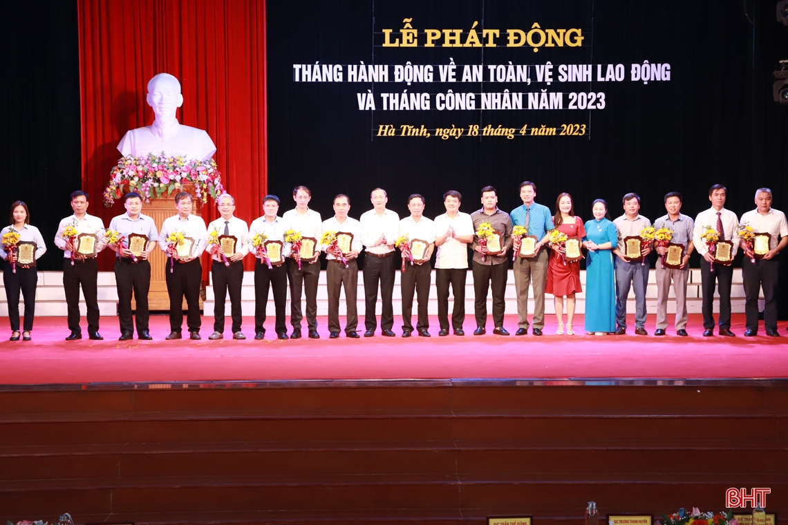 Hà Tĩnh phát động Tháng hành động về an toàn, vệ sinh lao động và Tháng công nhân 2023