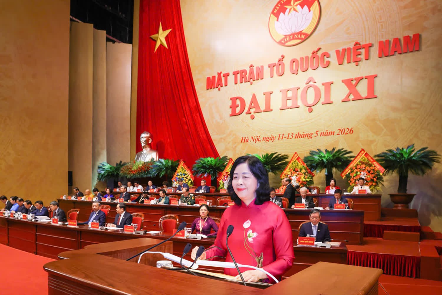 Bà Bùi Thị Minh Hoài - Chủ tịch Ủy ban Trung ương MTTQ Việt Nam phát biểu khai mạc đại hội. Ảnh: Báo Đại Đoàn Kết.