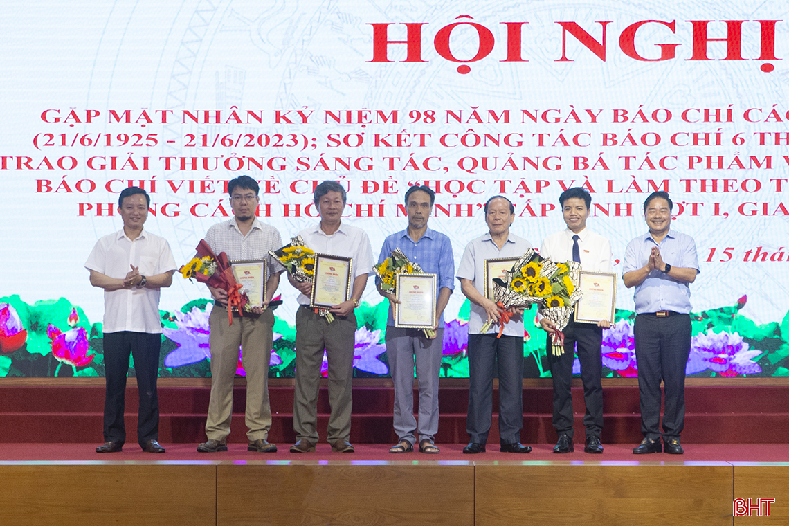 Báo chí tích cực đồng hành với tỉnh trong thực hiện các nhiệm vụ chính trị