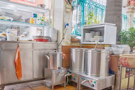 Tiết kiệm 30% chi phí năng lượng nhờ vận hành nồi nấu phở bằng điện thế hệ mới