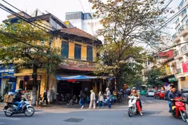 Vì sao người Hà Nội sáng nào cũng xem dự báo thời tiết?
