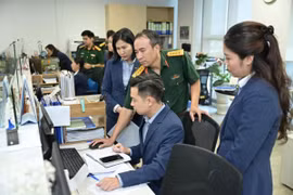 và khối Hành chính về công tác cải cách thủ tục hành chính.