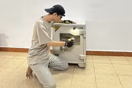 Két sắt gia đình không mở được: Vì sao không nên tự cạy phá