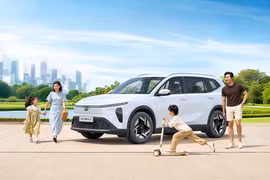 Công nghệ tiện dùng, “Vì tương lai xanh” ưu đãi 9%: VF MPV 7 ghi điểm với gia đình hiện đại