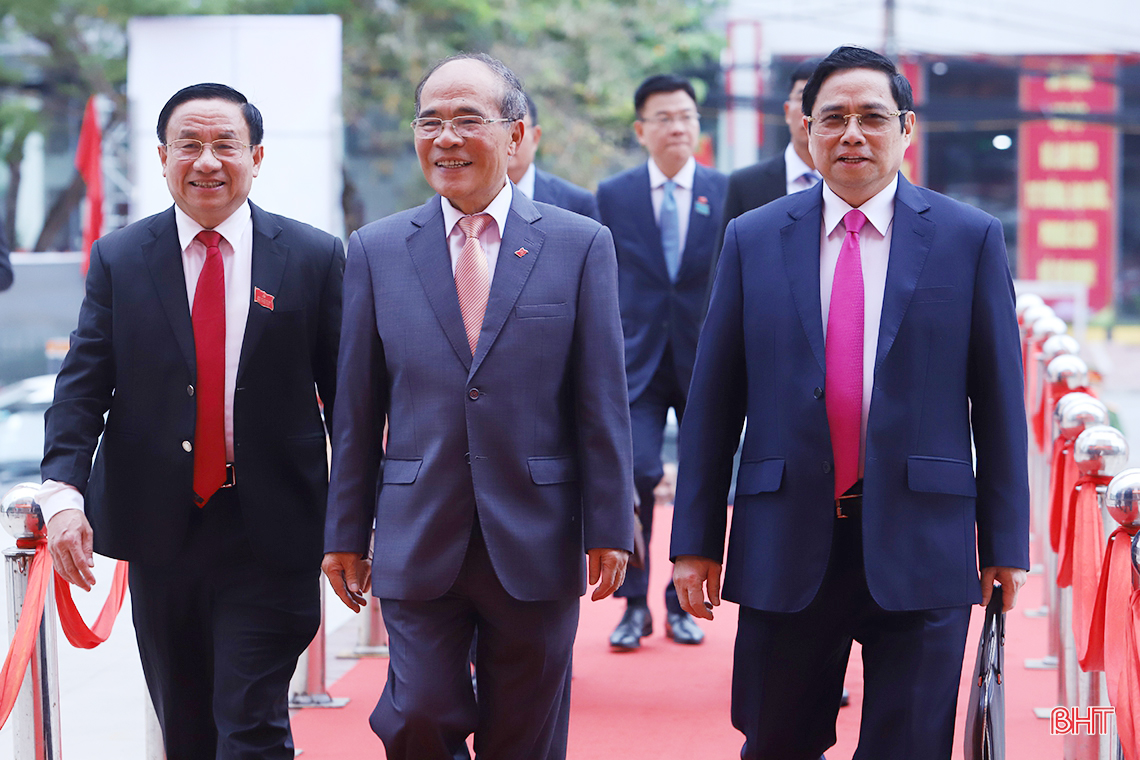 Toàn cảnh Đại hội Đảng bộ Hà Tĩnh lần thứ XIX, nhiệm kỳ 2020 - 2025