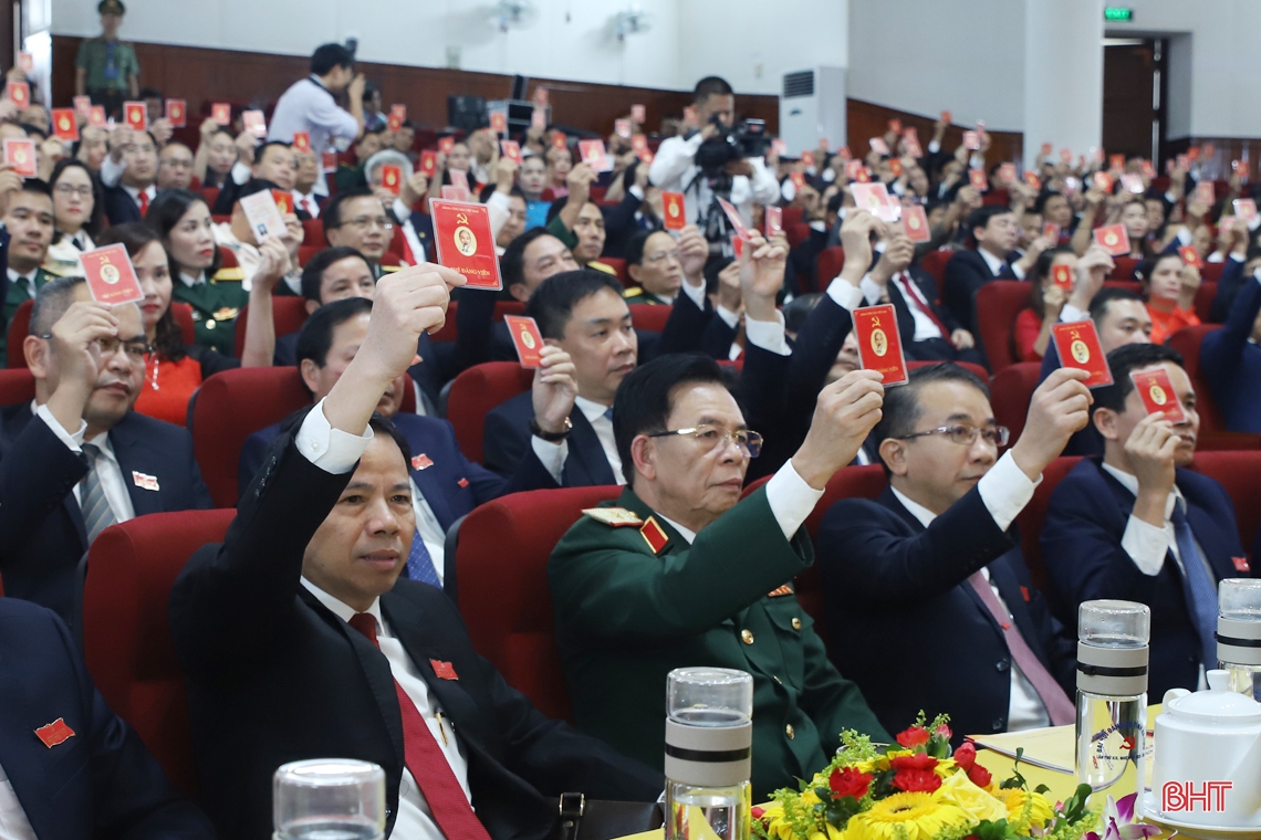 Bầu Ban Chấp hành Đảng bộ Hà Tĩnh lần thứ XIX nhiệm kỳ 2020 - 2025