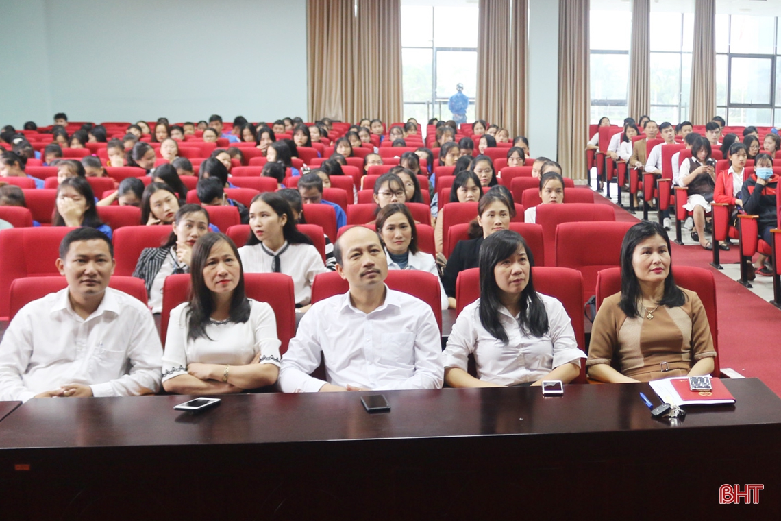 Hoàn thành phiên khai mạc Đại hội Đại biểu Đảng bộ tỉnh Hà Tĩnh lần thứ XIX