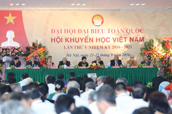 can phat dong them nhieu phong trao binh dan hoc vu moi