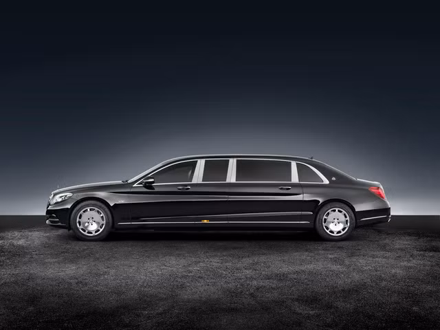 mercedes maybach s600 pullman guard xe boc thep trieu do cho yeu nhan
