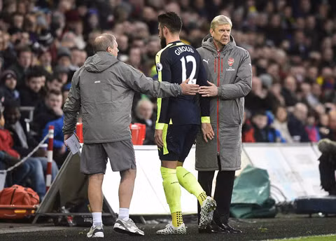 danh sap phao dai liberty arsenal soan ngoi thu 3 cua liverpool