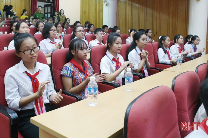 184 đội viên, thiếu nhi Hà Tĩnh xuất sắc nhận danh hiệu Cháu ngoan Bác Hồ