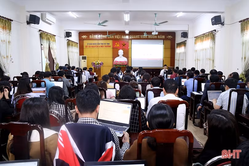Nâng cao hiệu quả giải quyết thủ tục hành chính về TN&MT qua dịch vụ công trực tuyến