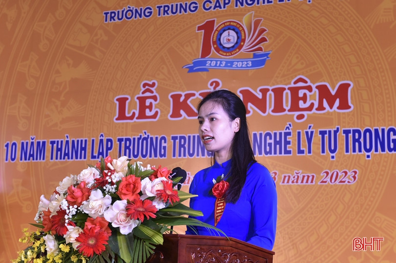 Trường Trung cấp nghề Lý Tự Trọng long trọng kỷ niệm 10 năm thành lập