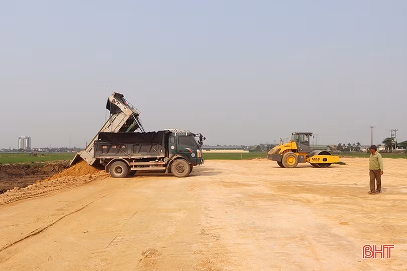 Giải ngân vốn đầu tư công ở Hà Tĩnh: Chậm vì sao?
