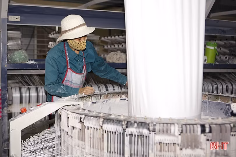 Sắc màu tháng tư trên quê hương Hà Tĩnh