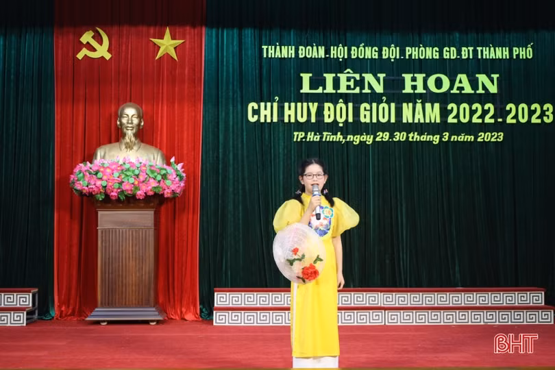Chỉ huy đội các trường học TP Hà Tĩnh tranh tài kiến thức, kỹ năng
