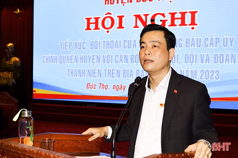 Lãnh đạo huyện Đức Thọ đối thoại với hơn 400 đoàn viên thanh niên 