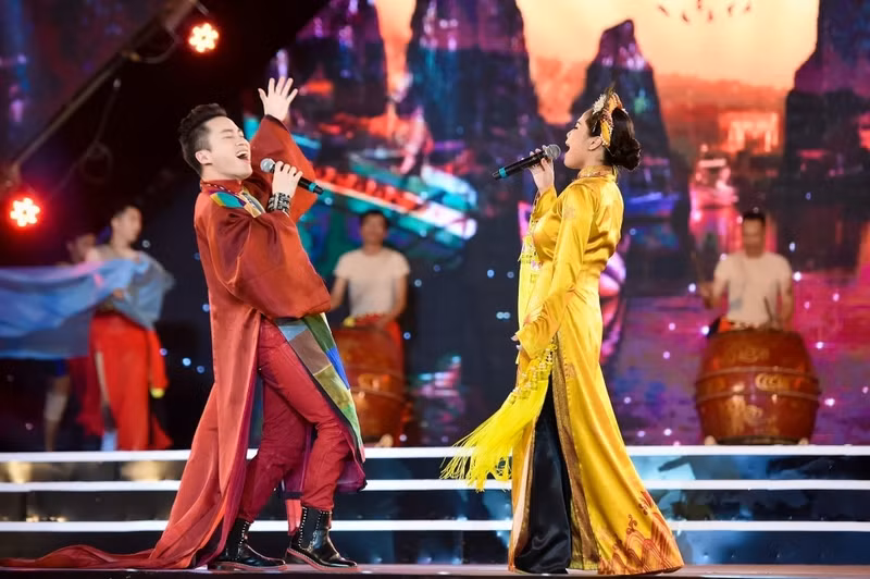 18 nhan sac phia bac lot vao chung ket hoa hau viet nam 2016