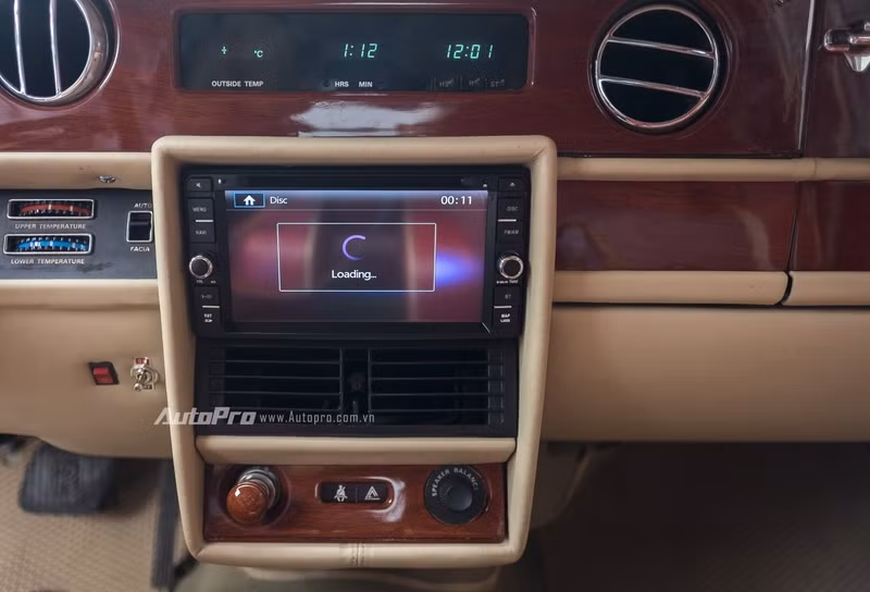 can canh hang doc rolls royce silver spirit 1982 mark i