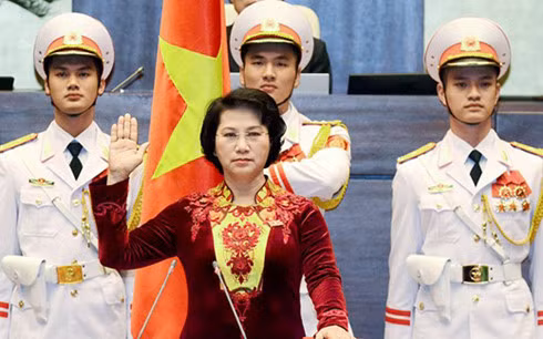 hom nay chu tich quoc hoi khoa xiv se tuyen the nham chuc