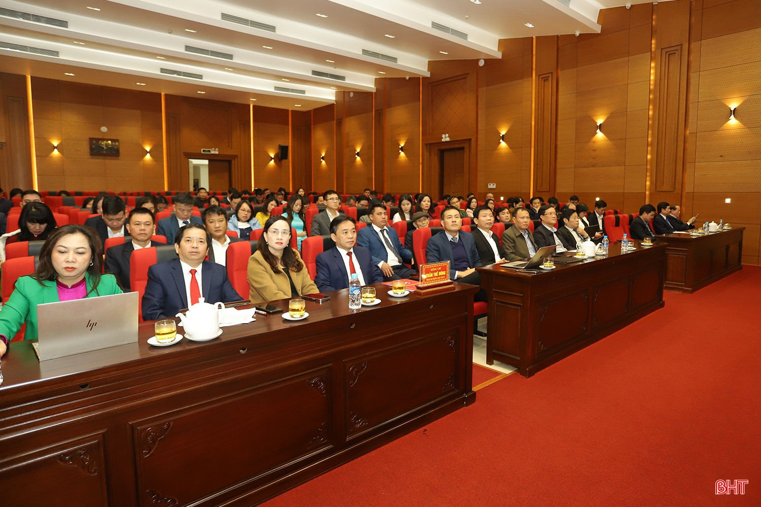 Các đại biểu tham gia hội nghị tổng kết công tác báo chí năm 2024, triển khai nhiệm vụ năm 2025.