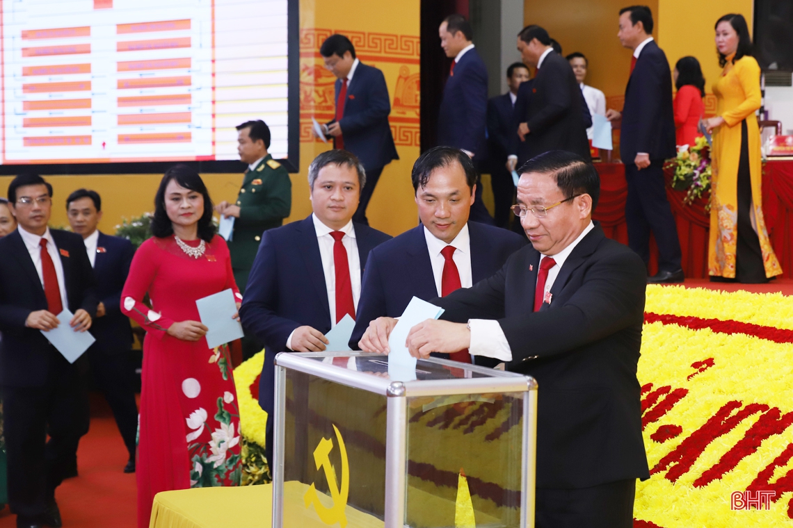Chung sức, đồng lòng, sớm đưa Nghị quyết Đại hội Đảng bộ tỉnh lần thứ XIX vào cuộc sống