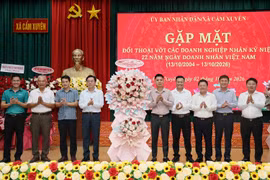 Cẩm Xuyên tiếp tục tạo điều kiện để doanh nghiệp, doanh nhân phát triển 