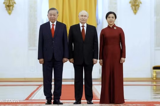 Tổng thống Nga Vladimir Putin chủ trì Lễ đón Tổng Bí thư, Chủ tịch nước Tô Lâm và Phu nhân