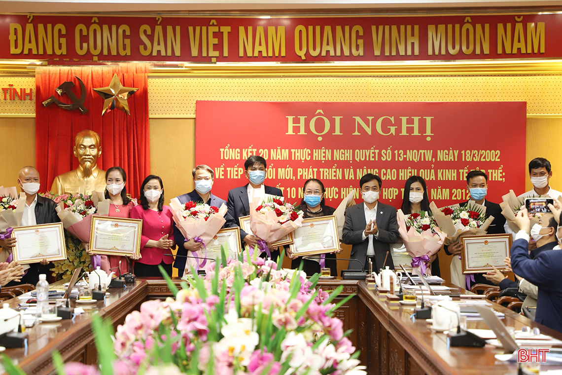 Các cấp, ngành cần tập trung tháo gỡ khó khăn, thúc đẩy kinh tế tập thể phát triển