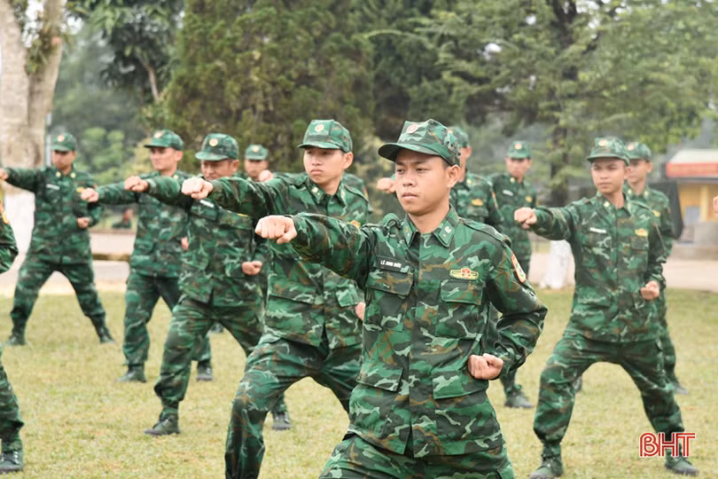 Chiến sỹ mới biên phòng Hà Tĩnh lên đường làm nhiệm vụ