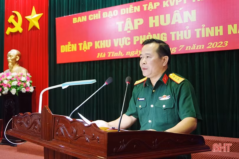 Trang bị kiến thức cho cán bộ tham gia diễn tập khu vực phòng thủ tỉnh
