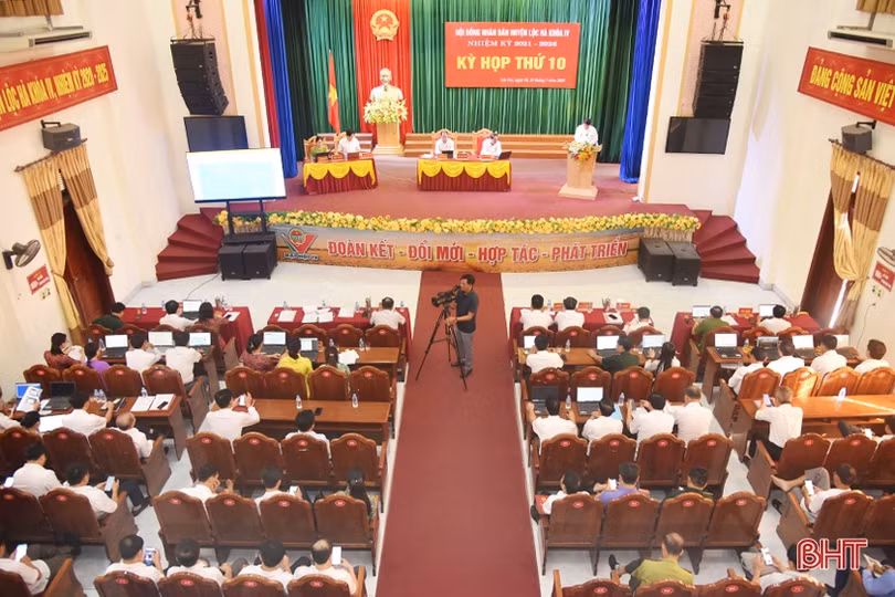 HĐND huyện Lộc Hà bàn các giải pháp thực hiện nhiệm vụ 6 tháng cuối năm