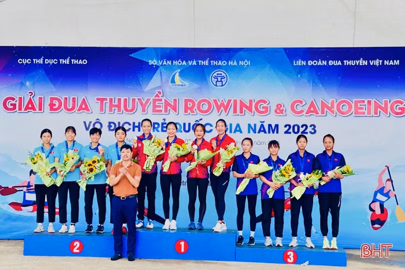 Hà Tĩnh xếp thứ 3 Giải Đua thuyền rowing, canoeing trẻ quốc gia