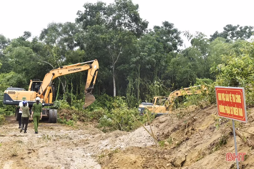 Thị xã Hồng Lĩnh bảo vệ thi công dự án kè Bình Lạng
