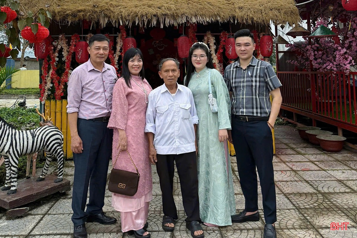 bqbht_br_z7546135070723-09821c5011d141ea3f43d3817649fe5c.jpg