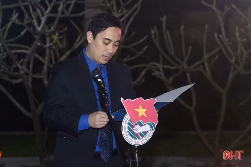 Tưởng niệm 90 năm ngày Anh hùng liệt sỹ Lý Tự Trọng hy sinh