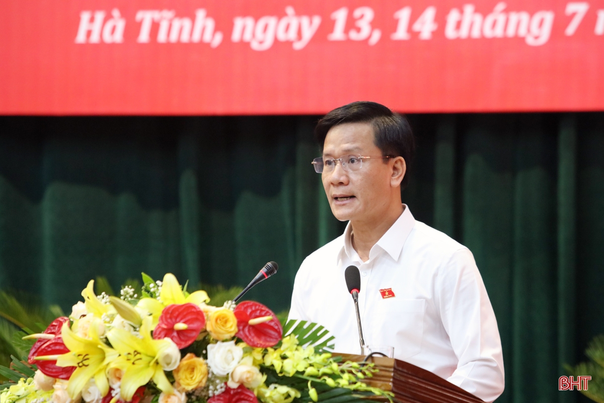 Buổi đầu Kỳ họp thứ 14 HĐND tỉnh: Hoàn thành nghe các báo cáo, tờ trình quan trọng