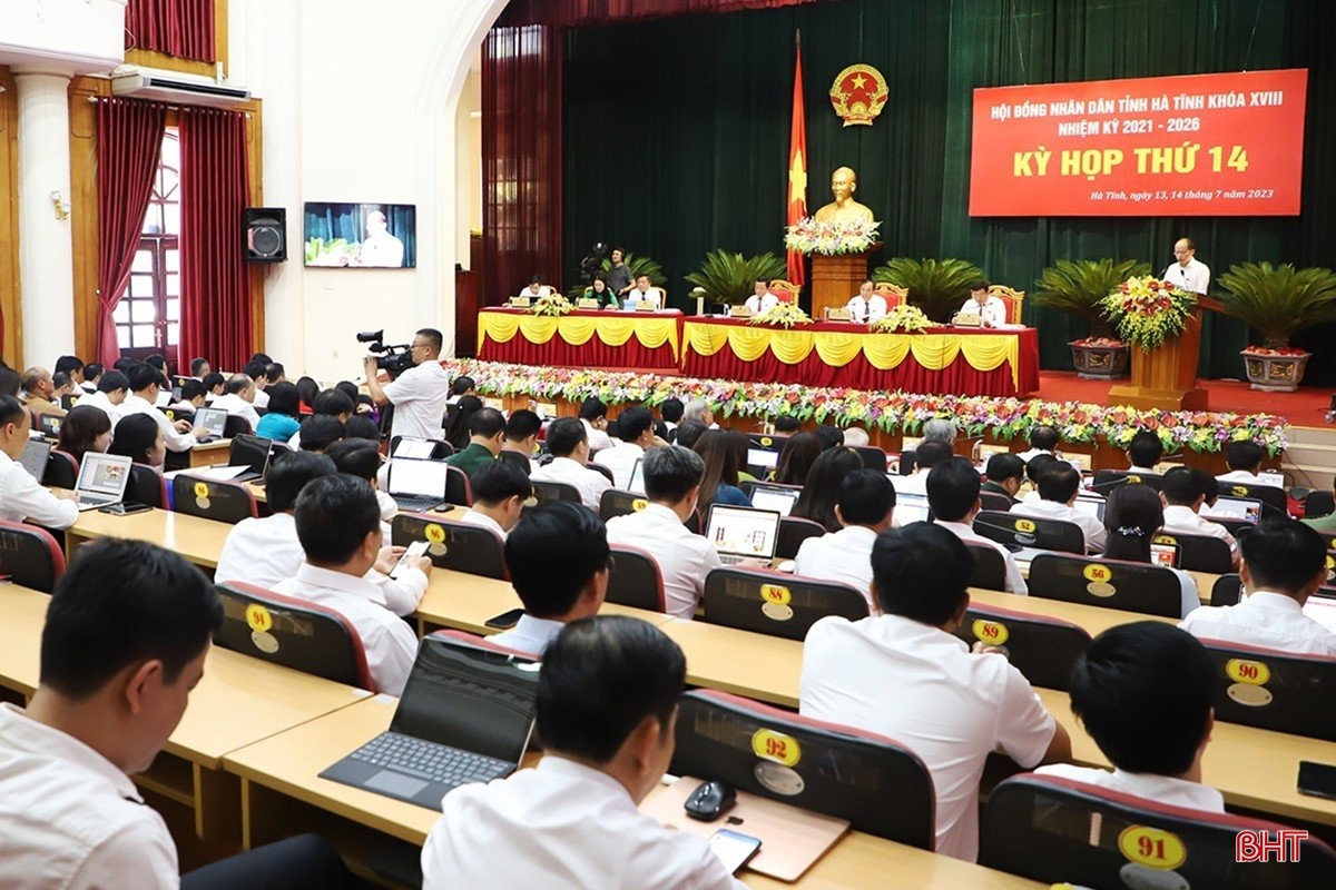 Buổi đầu Kỳ họp thứ 14 HĐND tỉnh: Hoàn thành nghe các báo cáo, tờ trình quan trọng