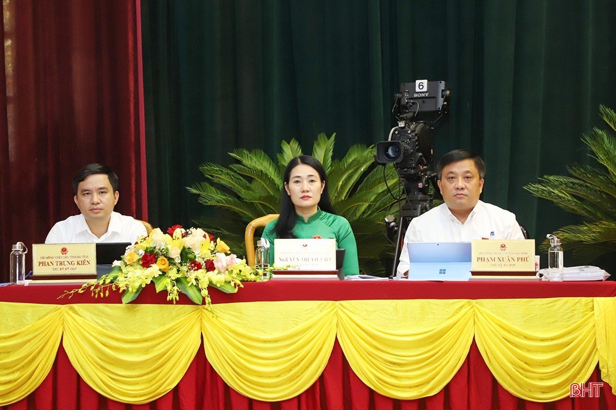 Buổi đầu Kỳ họp thứ 14 HĐND tỉnh: Hoàn thành nghe các báo cáo, tờ trình quan trọng