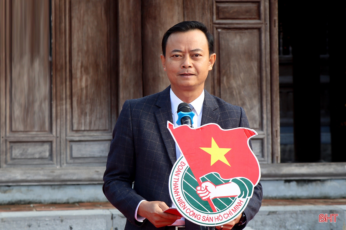 Tuyên dương 67 gương nhà giáo trẻ, học sinh, sinh viên tiêu biểu