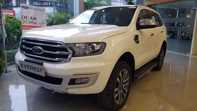 Loạt ô tô giảm cả trăm triệu đồng để dọn kho: Liệu có “ngon bổ rẻ”?