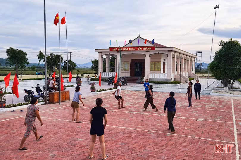 Thăm khu dân cư xanh” nơi vùng biển ngang Kỳ Anh