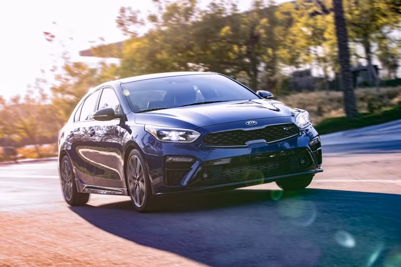 Cận cảnh Kia Cerato phiên bản thể thao mạnh hơn 200 mã lực